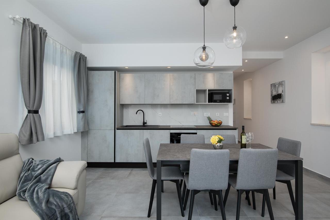 Apartments Igor 梅杜林 外观 照片